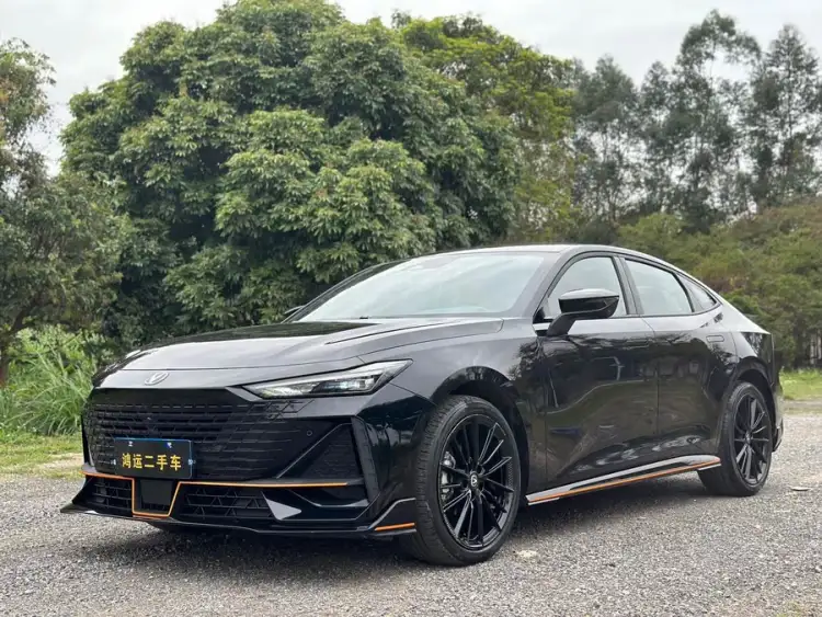 Changan UNI-V 2023 1.5T Sport Version