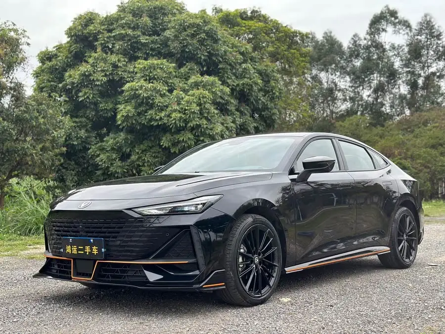 Changan UNI-V 2023 1.5T Sport Version