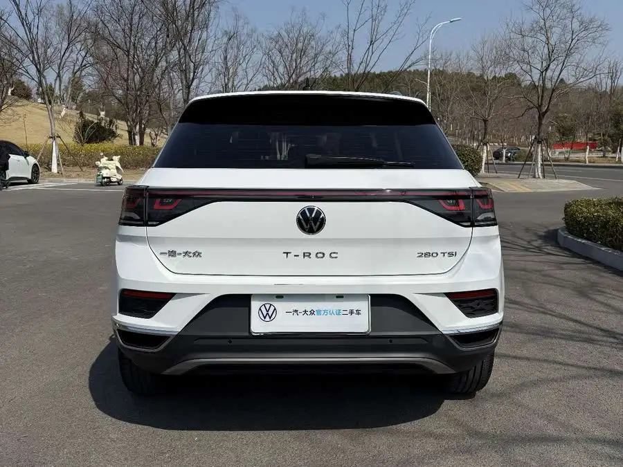 T-ROC 2023 نموذج 280TSI DSG دفع ثنائي إصدار الزمن