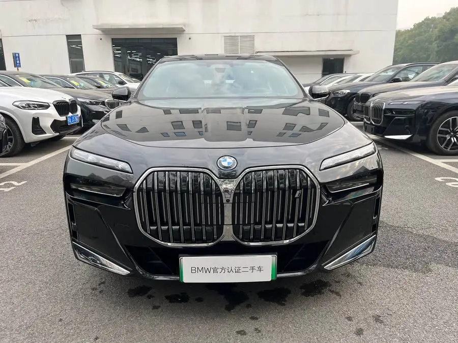 BMW i7 2023 eDrive50L M Sport Package