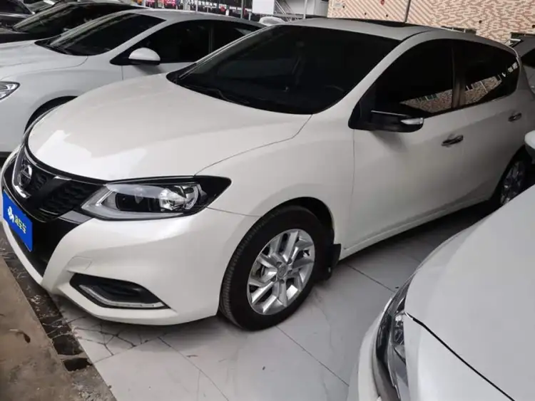 Nissan Tiida 2021 1.6L CVT Intelligent Edition