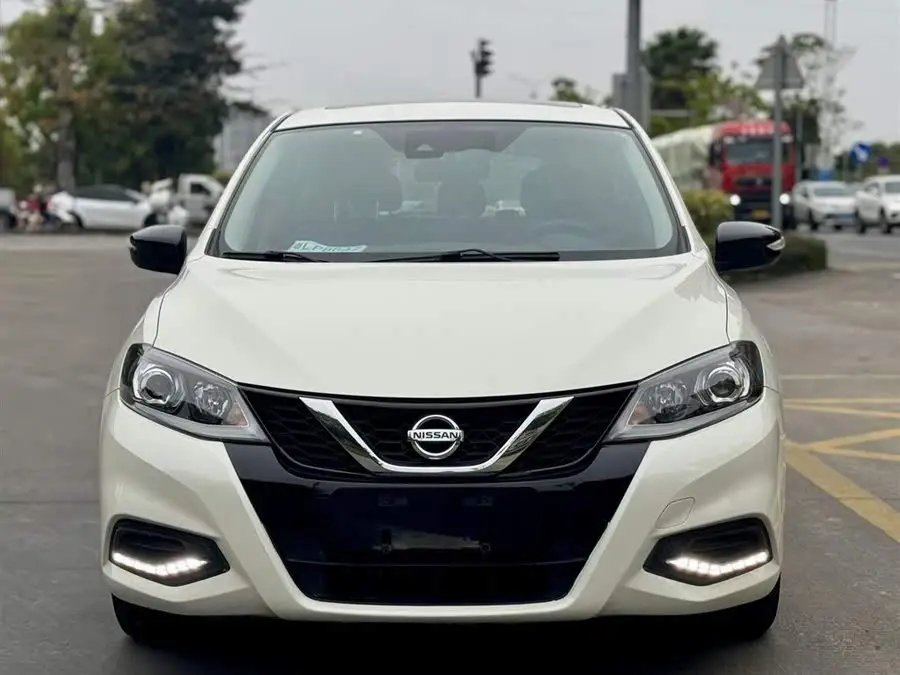 نيسان تييدا 2021 1.6 لتر CVT النسخة الذكية