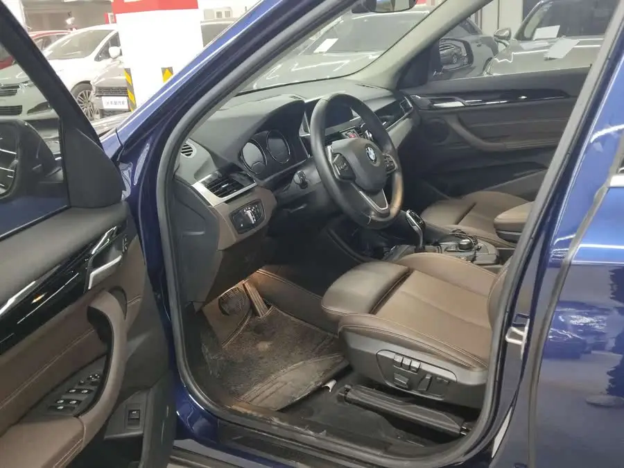 BMW X1 2020 sDrive20Li Fashion Edition