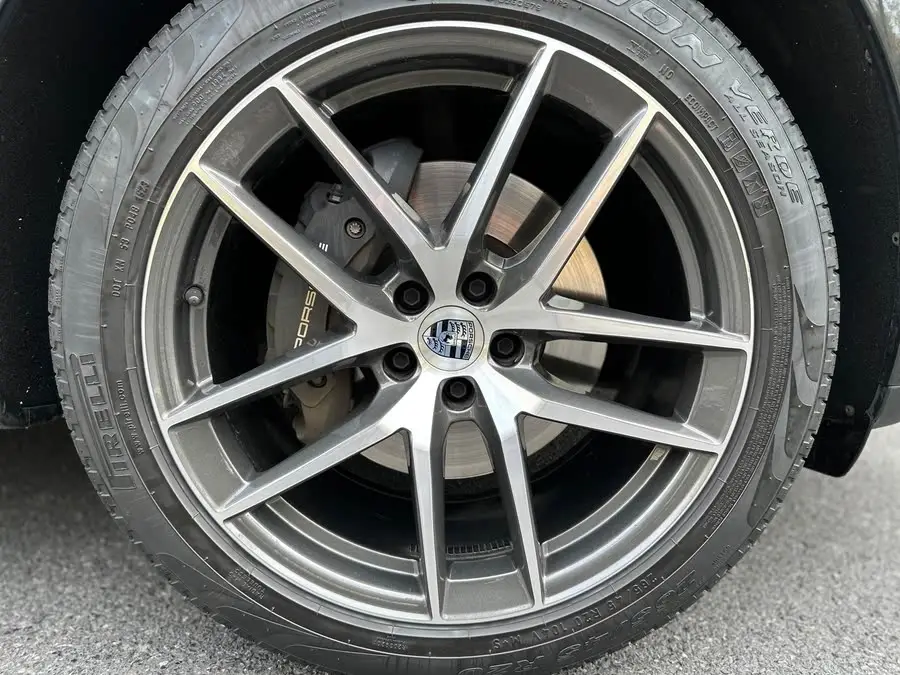 2023 Macan Macan 2.0T