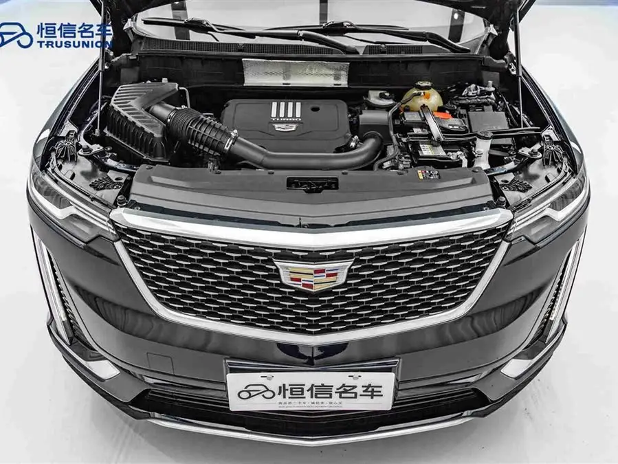 كاديلاك XT6 2020 28T نسخة رياضية بستة مقاعد ودفع رباعي