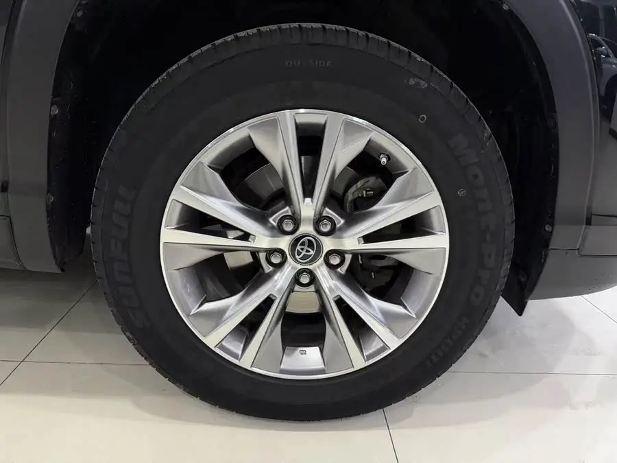 هايلاندر 2018 2.0T دفع ثنائي نسخة النخبة 5 مقاعد الوطنية السادسة