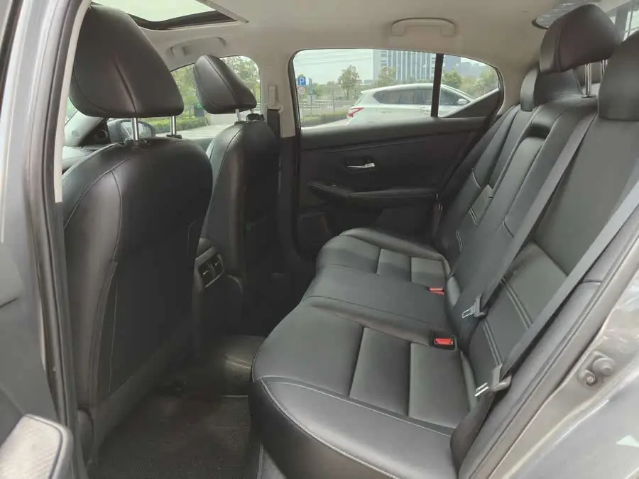 2021 نيسان سيلفي 1.6 لتر XL CVT نسخة الاستمتاع