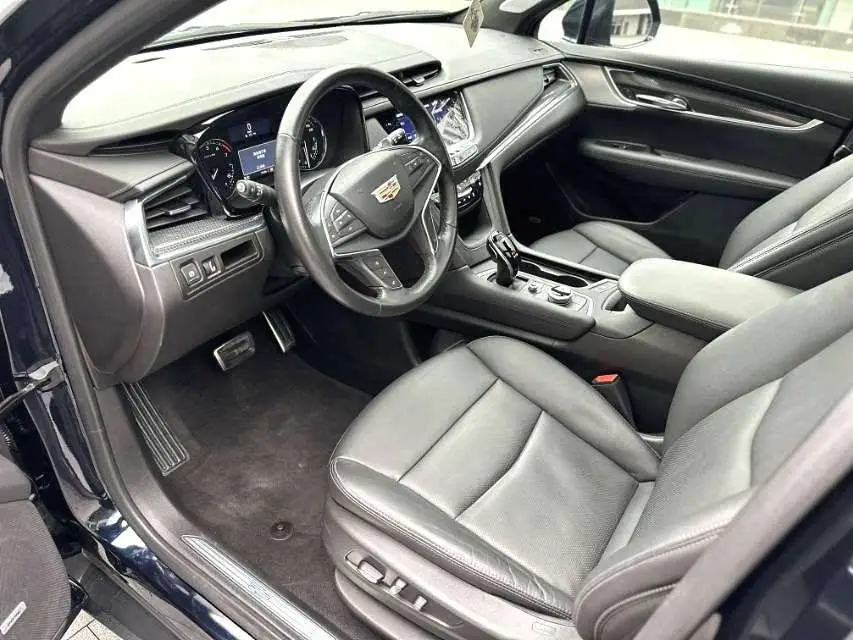 Cadillac XT5 2023 2.0T AWD Premium (Ultimate Edition)