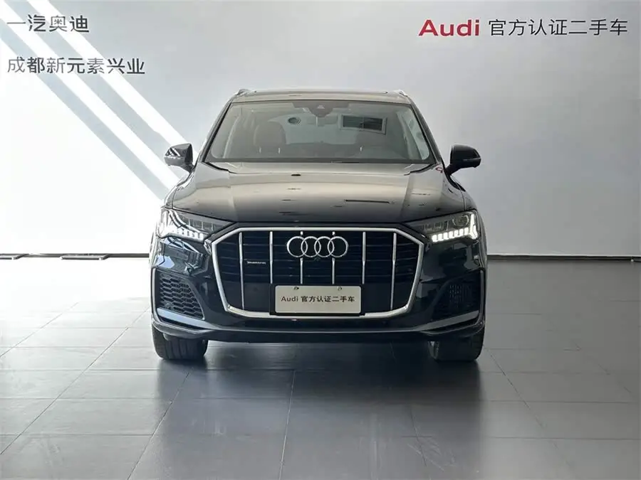 Audi Q7 2023 55 TFSI quattro S line Sport