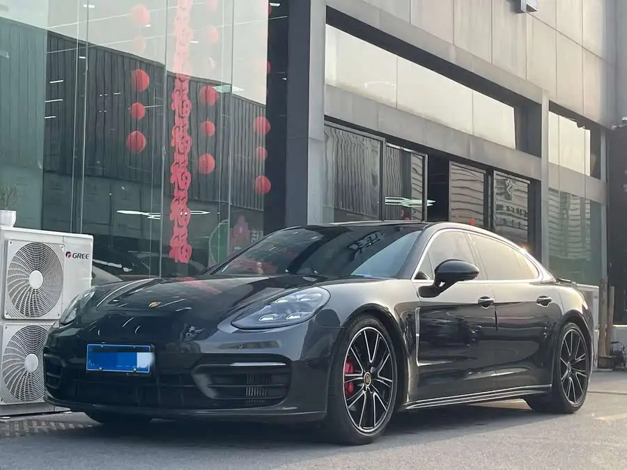 2022 Panamera 4 Executive Platinum Edition 2.9T