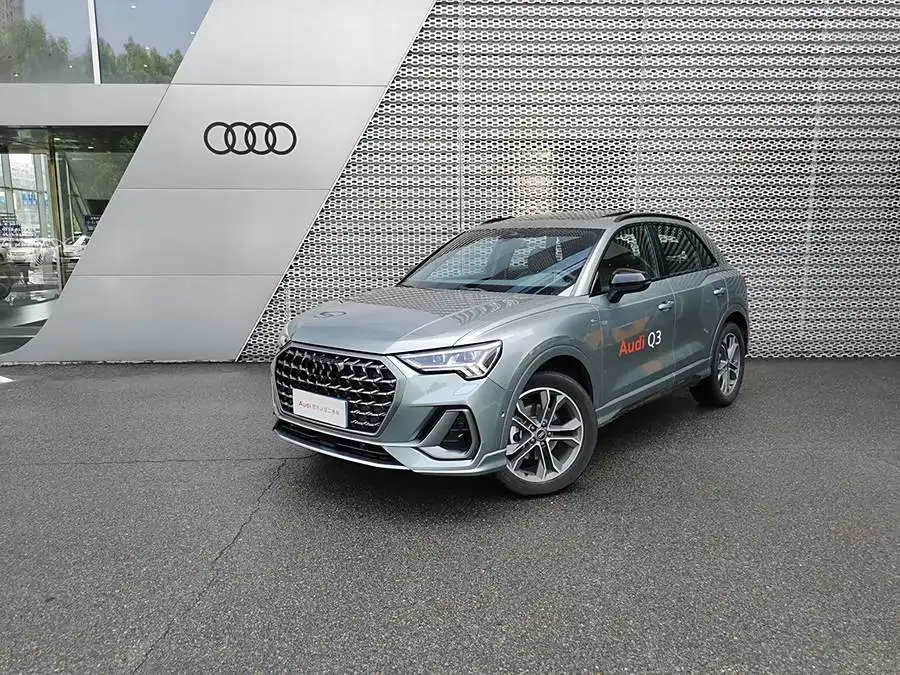 Audi Q3 2024 45 TFSI quattro Fashion Dynamic