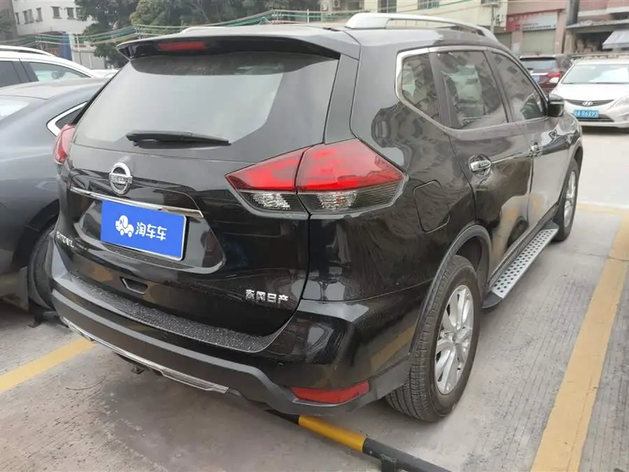 2021 نيسان إكس-تريل 2.0 لتر CVT 2WD XL بريميوم النسخة الذكية