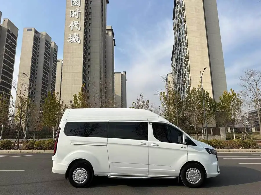 فورد ترانزيت 2023 2.0T ديزل يدوي طراز الركاب التجاري قاعدة عجلات متوسطة سقف متوسط 7/8/9 مقاعد