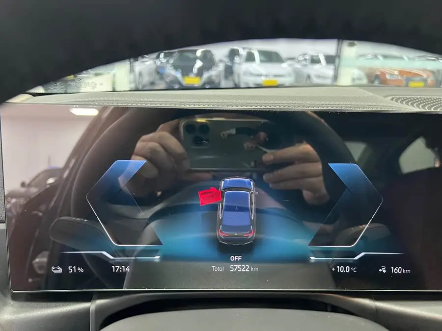 بي إم دبليو i3 2022 eDrive 35 L