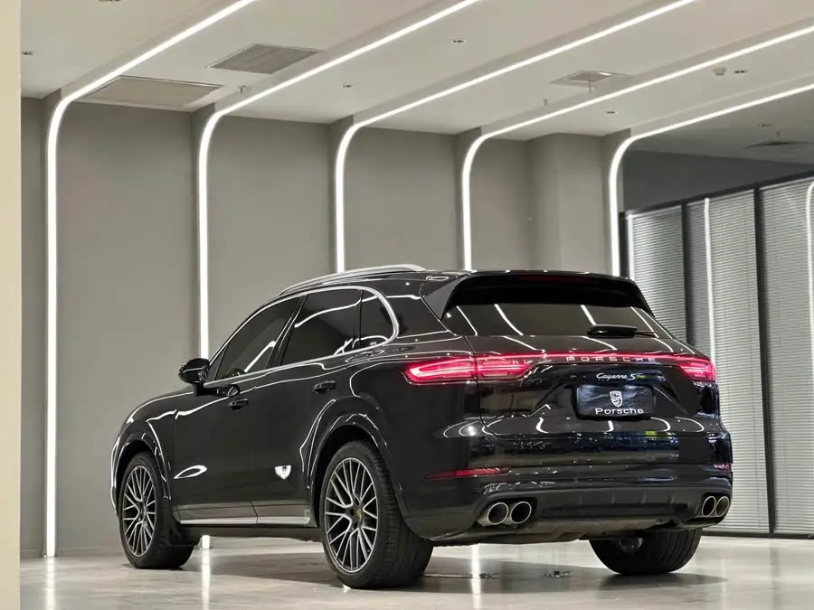 2020 Cayenne Cayenne S 2.9T