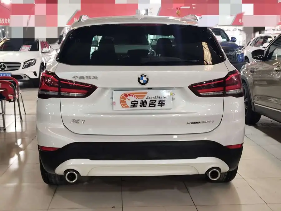 بي إم دبليو X1 2021 sDrive25Li إصدار رائد