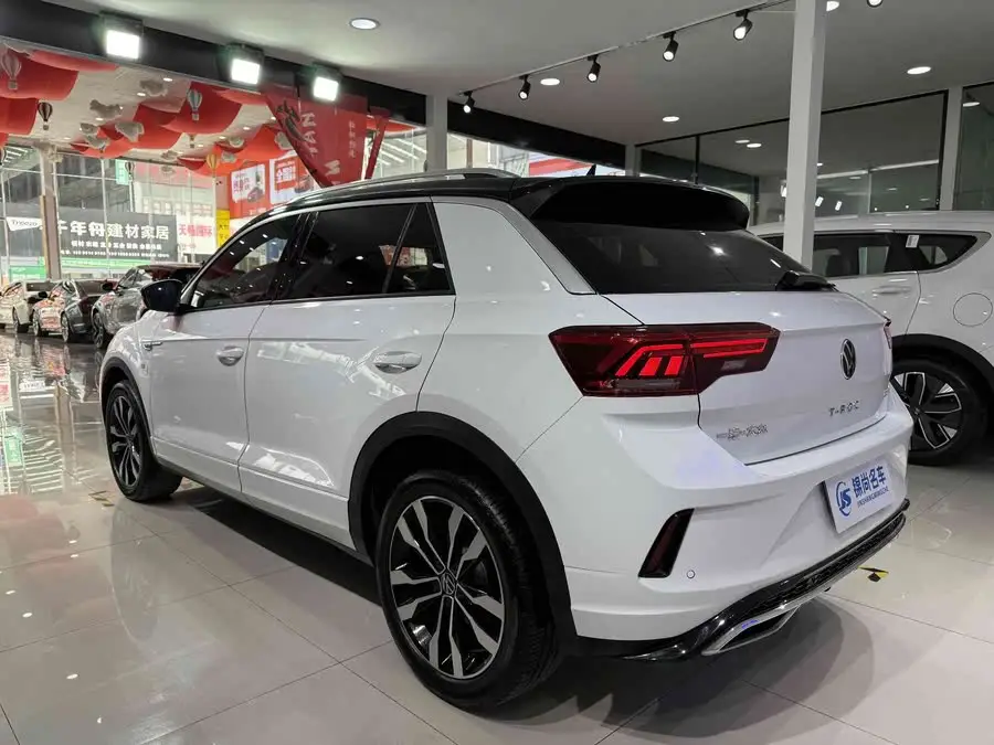 T-ROC 2022 Model 280 TSI DSG Two-Wheel Drive R-Line Pro PLUS