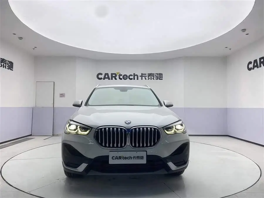 BMW X1 2021 sDrive25Li Leading Edition