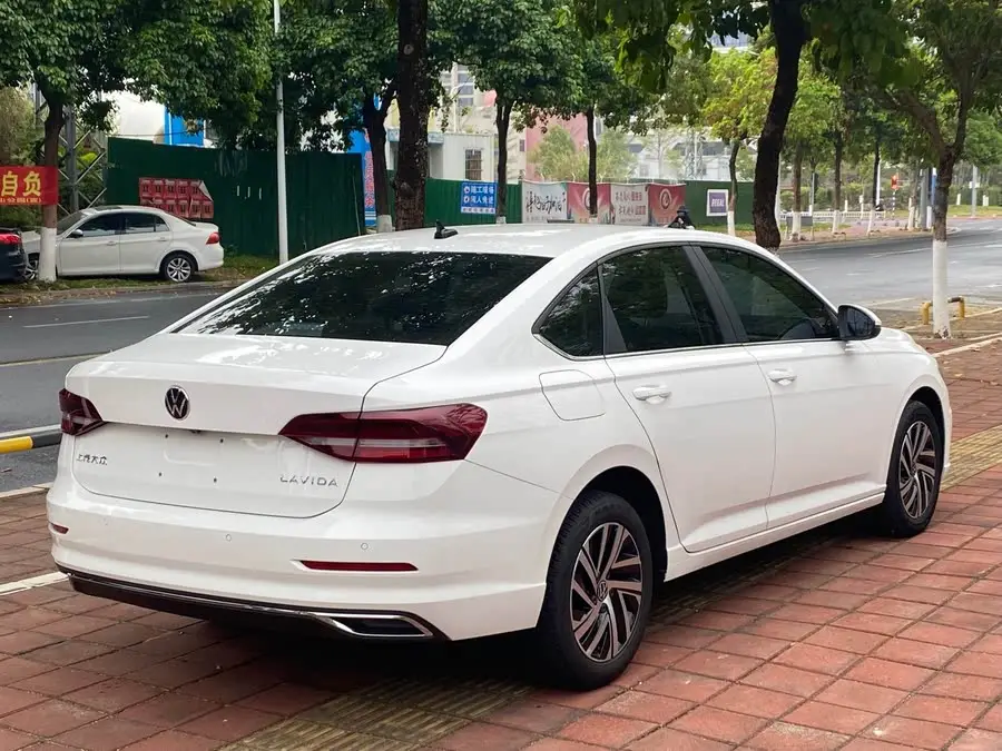 لافيدا 2021 1.5 لتر أوتوماتيكي نسخة الراحة