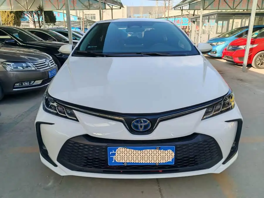 كورولا 2023 1.8 لتر هجينة كهربائية ذكية إصدار رائد