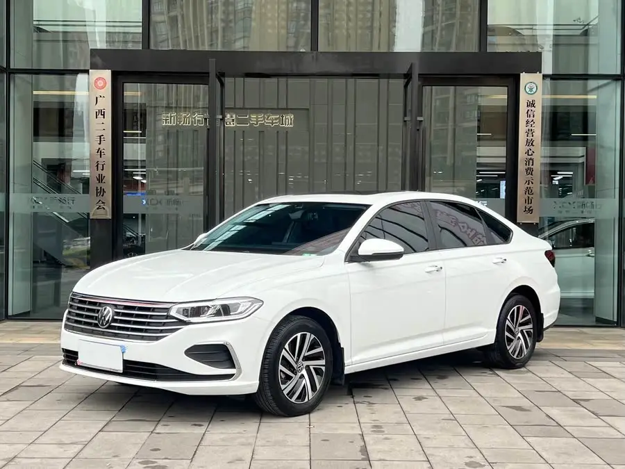 لافيدا 2024 1.5 لتر أوتوماتيكي إصدار خمسة ملايين