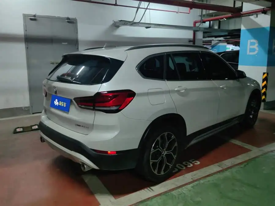 2022 BMW X1 sDrive20Li Fashion Edition