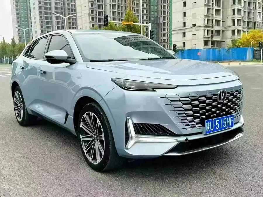 شانجان UNI-K 2021 2.0T دفع كلي بريميوم