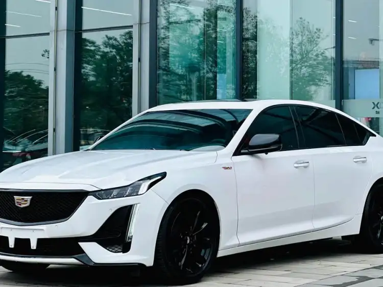 Cadillac CT5 2023 28T Luxury (Standard Version)