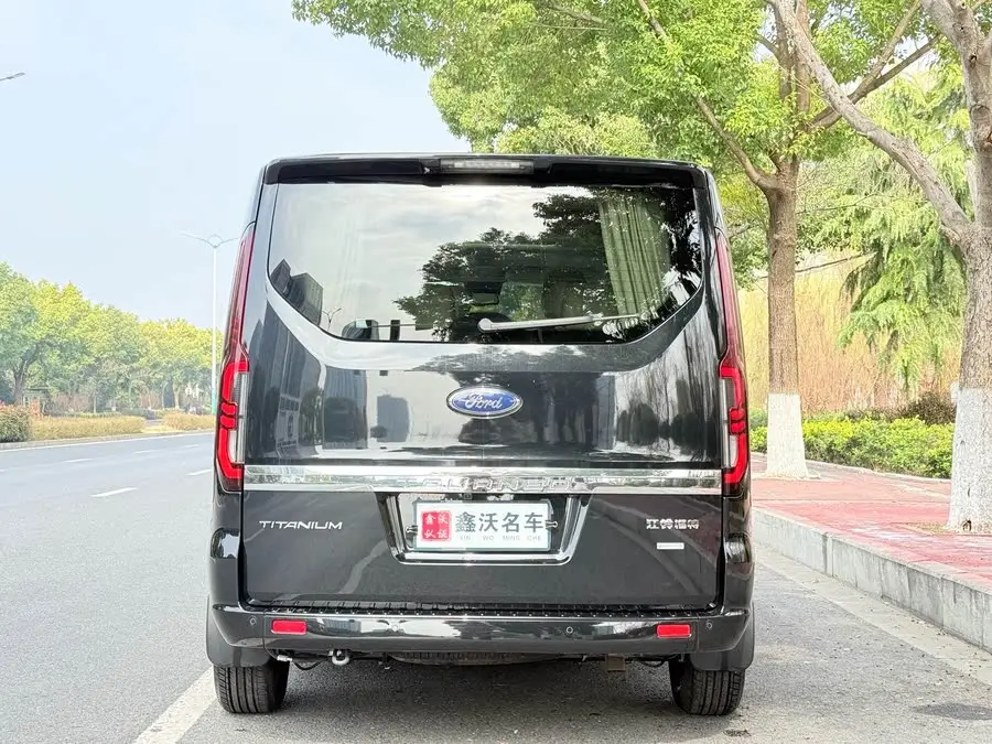 Tourneo 2023 2.0T Automatic Luxury Edition