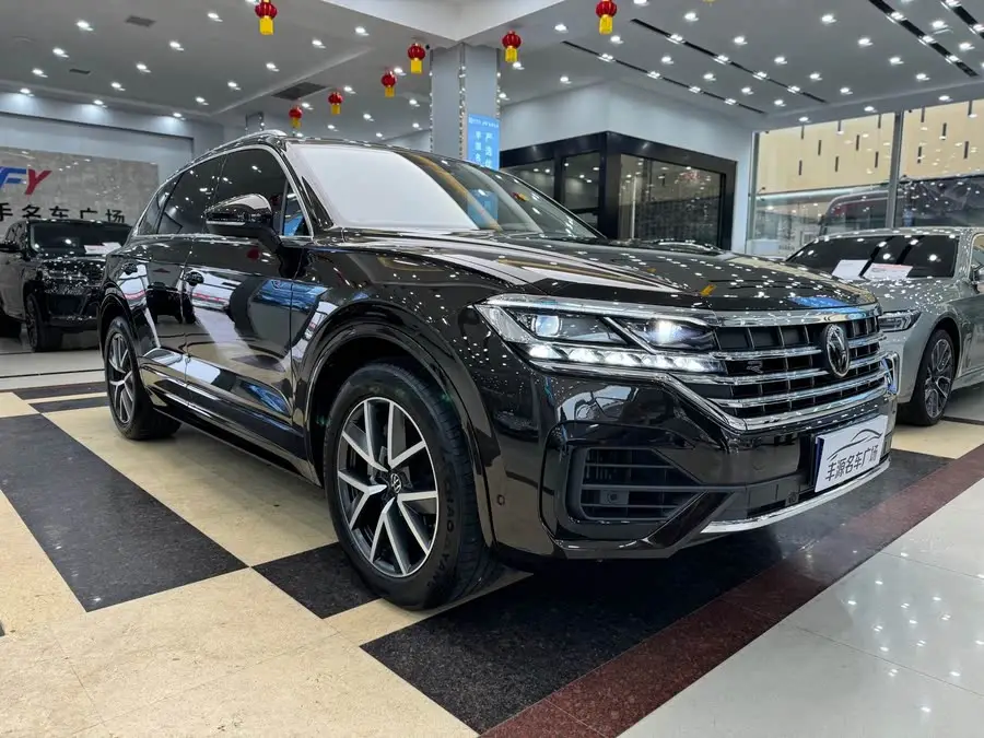Touareg 2021 3.0 TSI R-Line Classic Sport Package
