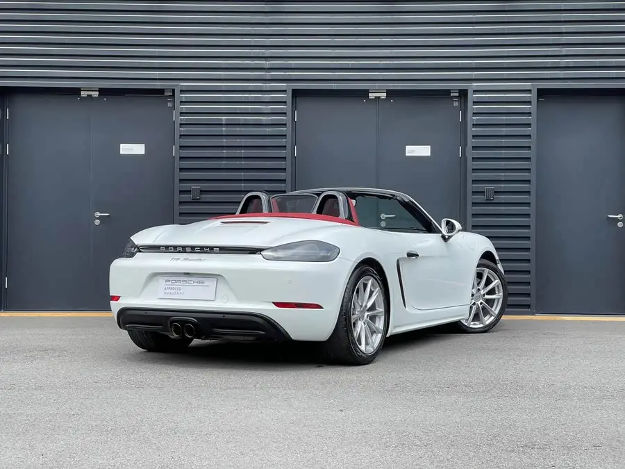 Porsche 718 2022 Boxster 2.0T
