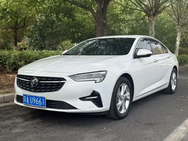 Regal 2020 552T Elite