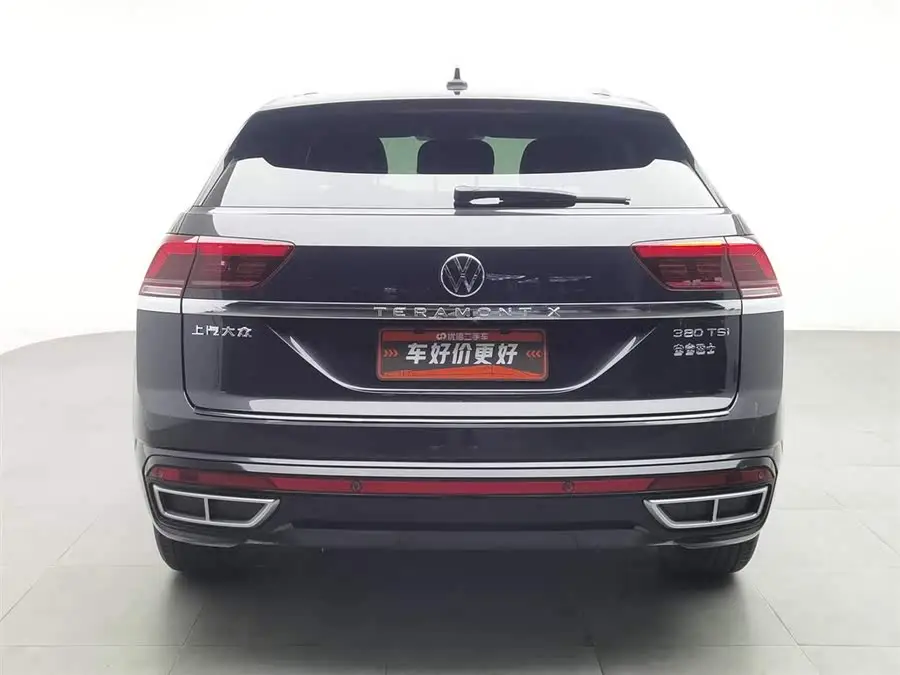 فولكس فاجن تيرامونت X 2022 طراز تيرامونت X 330 TSI النسخة الفاخرة ذات الدفع الثنائي