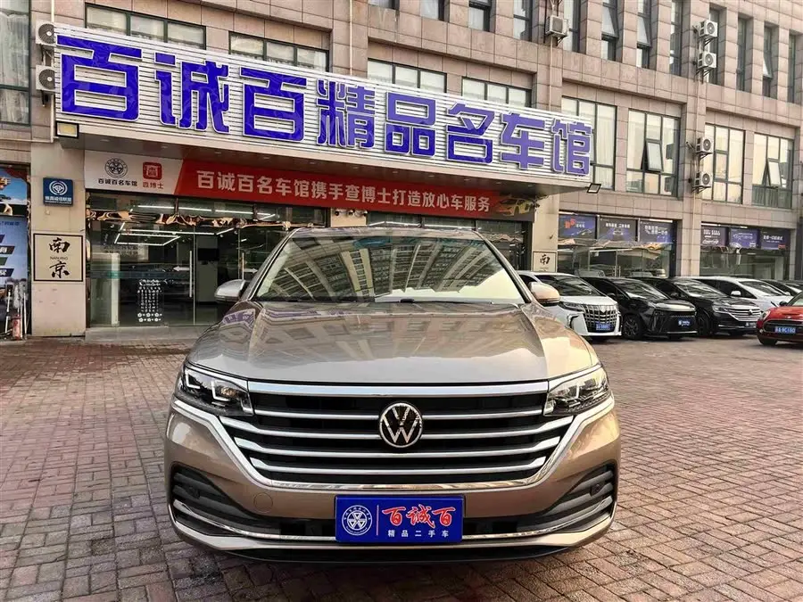 Volkswagen Viloran 2022 380 TSI Premium Edition