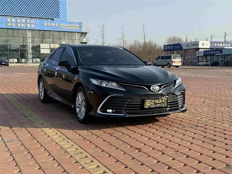 Camry 2023 2.0GVP Leading Edition