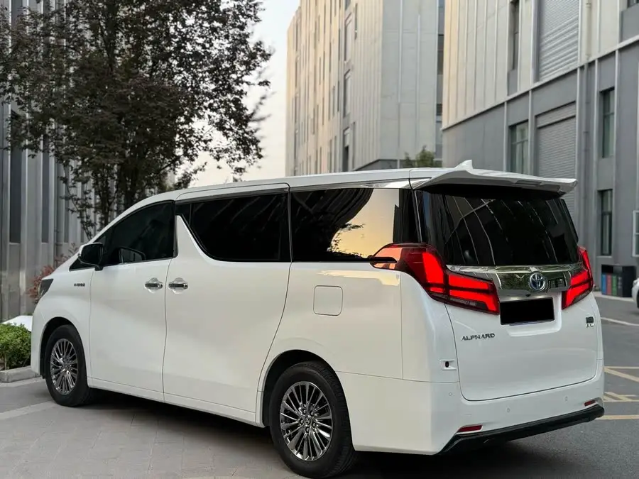 ألفارد 2021 طراز هجينة 2.5 لتر فاخرة