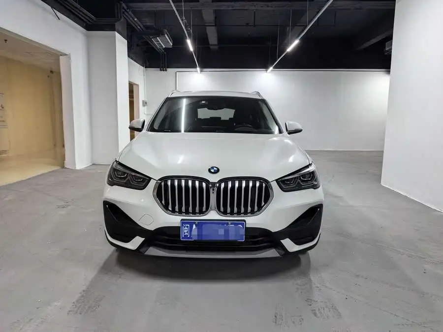 بي إم دبليو X1 2021 طراز مُجدد sDrive25Li إصدار رائد