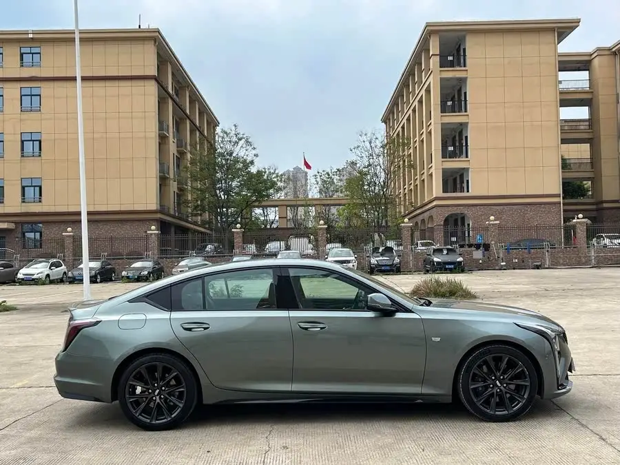 Cadillac CT5 2024 28T Platinum