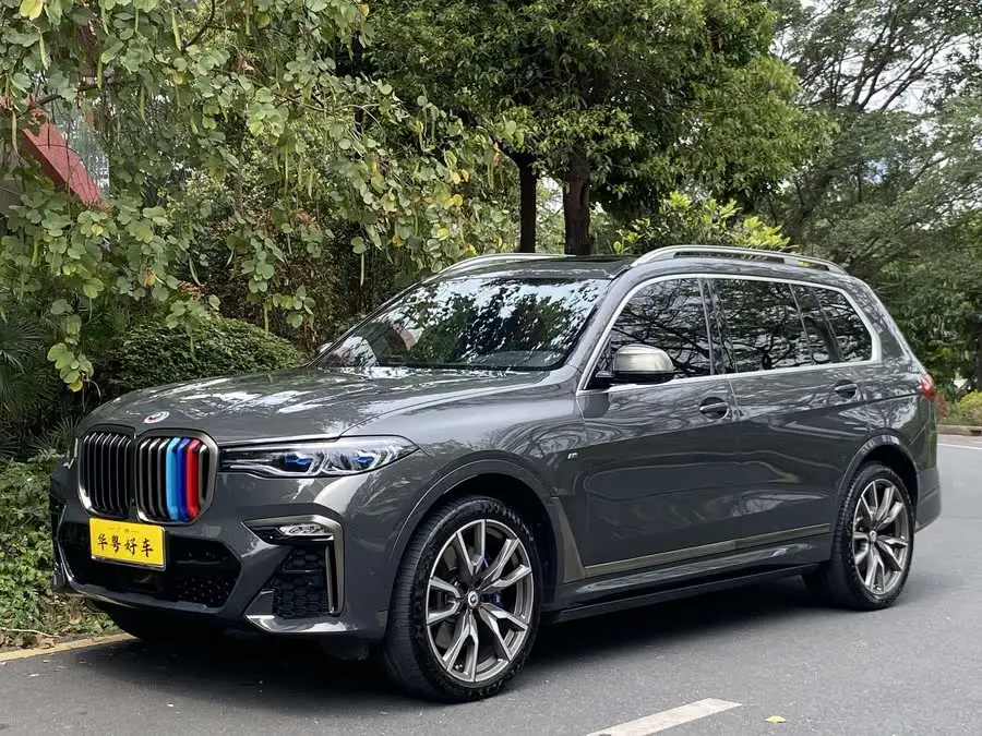 بي إم دبليو X7 2022 xDrive M50i