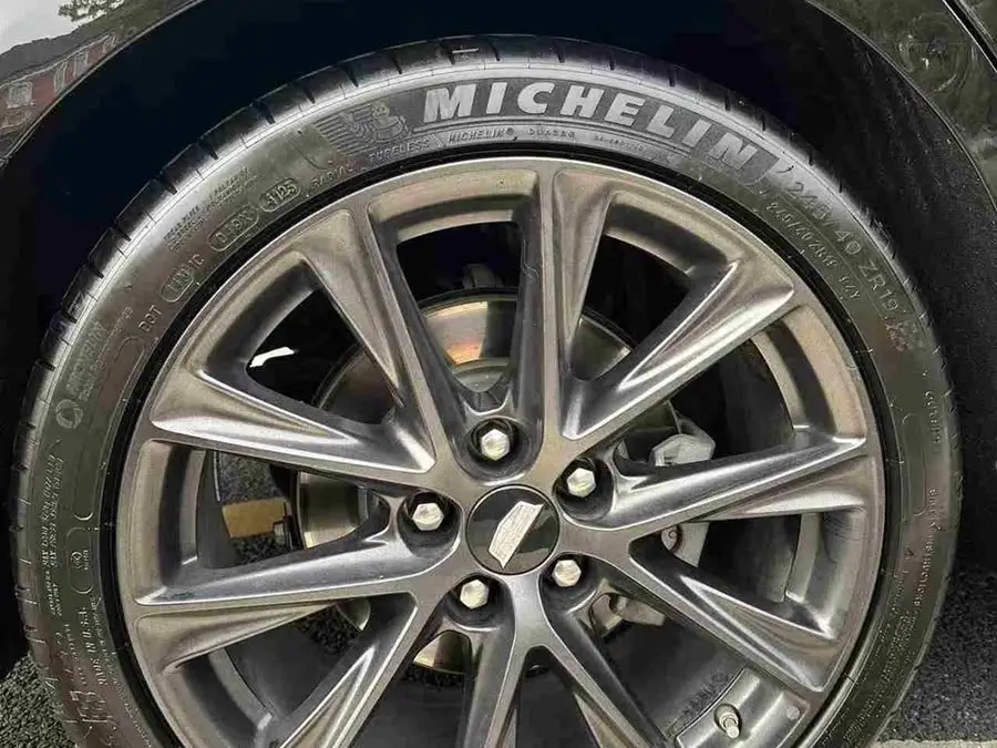 كاديلاك CT5 2021 28T بلاتينيوم سبورت