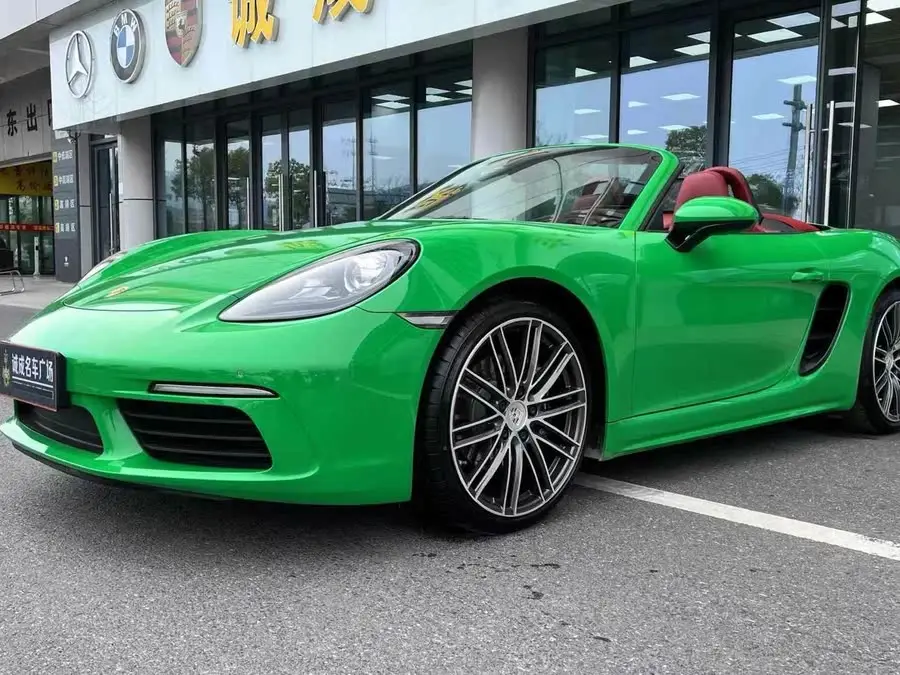 Porsche 718 2022 Model Boxster 2.0T