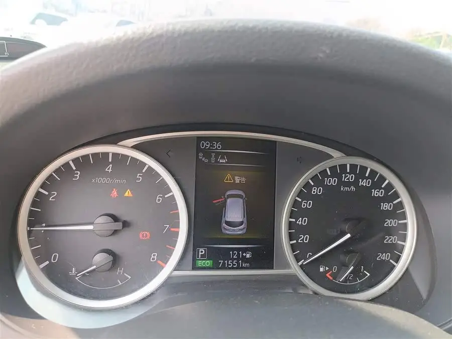 نيسان تييدا 2021 1.6 لتر CVT النسخة الذكية