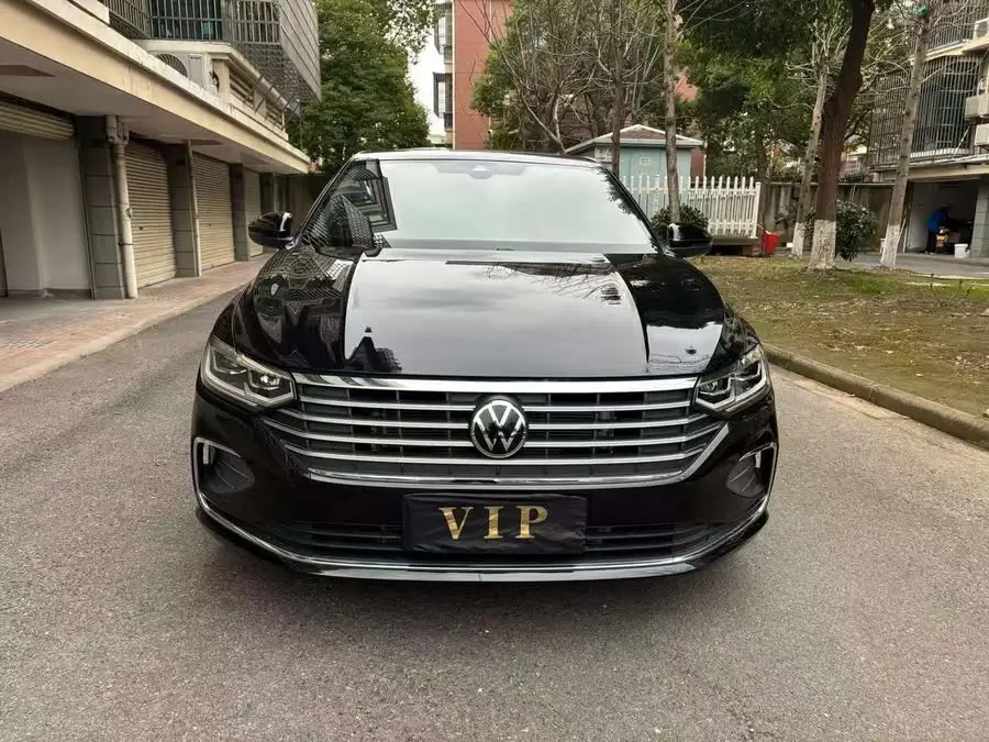 Lavida 2023 300TSI DSG Full Version