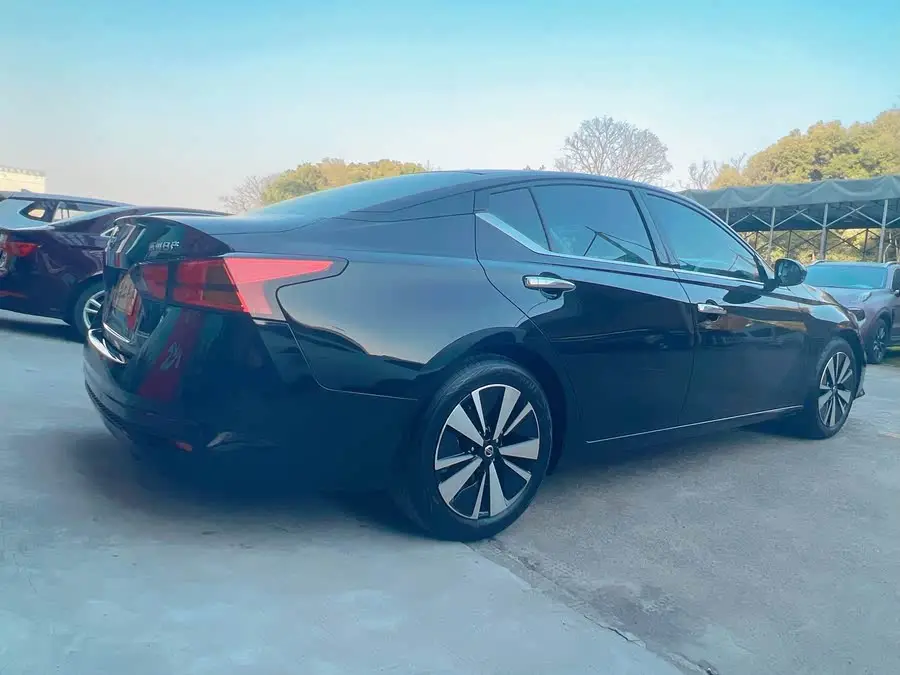 تينلاي 2021 2.0L XL نسخة الراحة