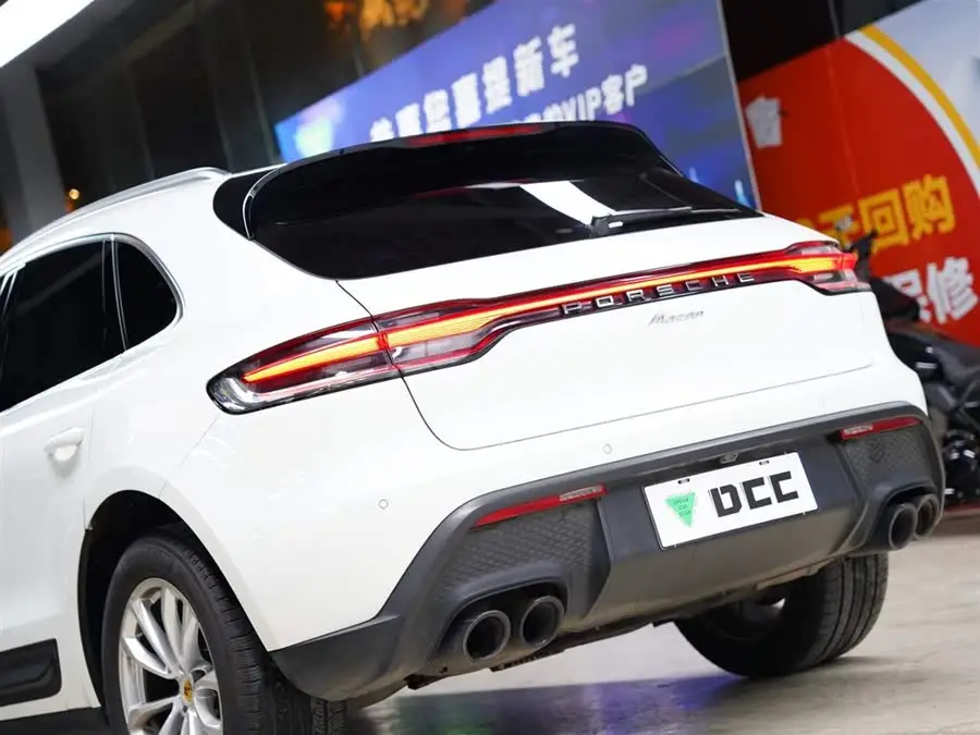 2022 Macan 2.0T