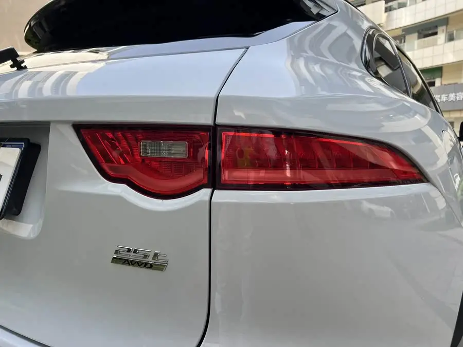 Jaguar F-PACE 2020 Model 2.0T Flag Edition