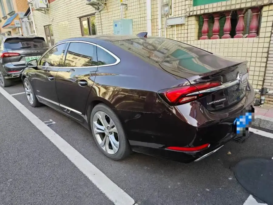 2022 بويك أفينير