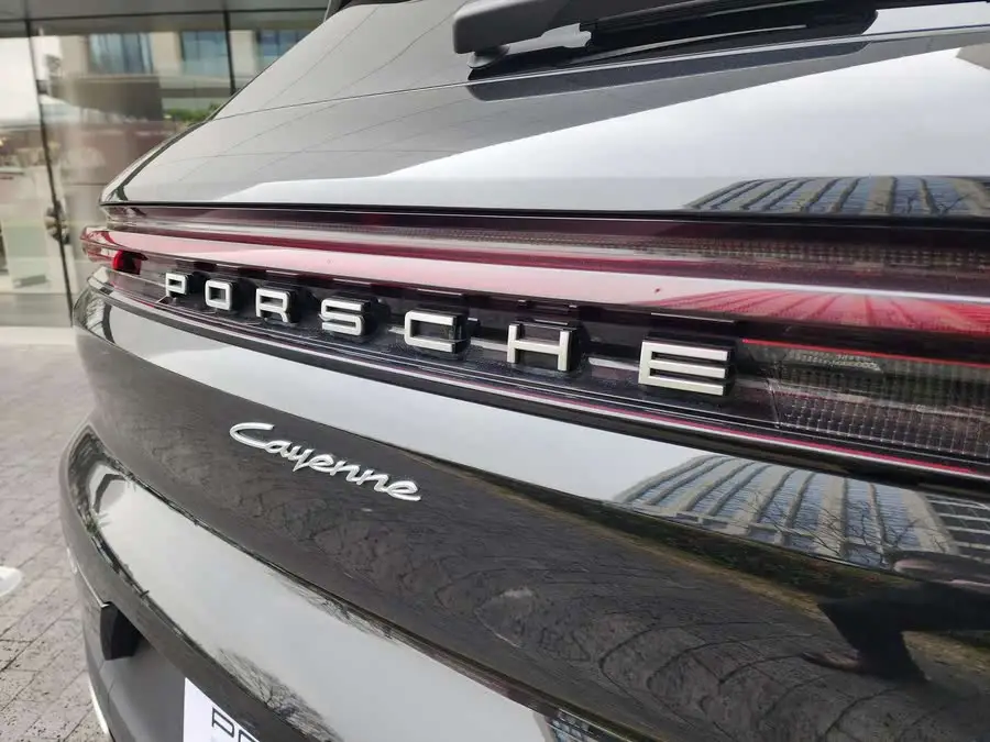 2024 Cayenne 3.0T