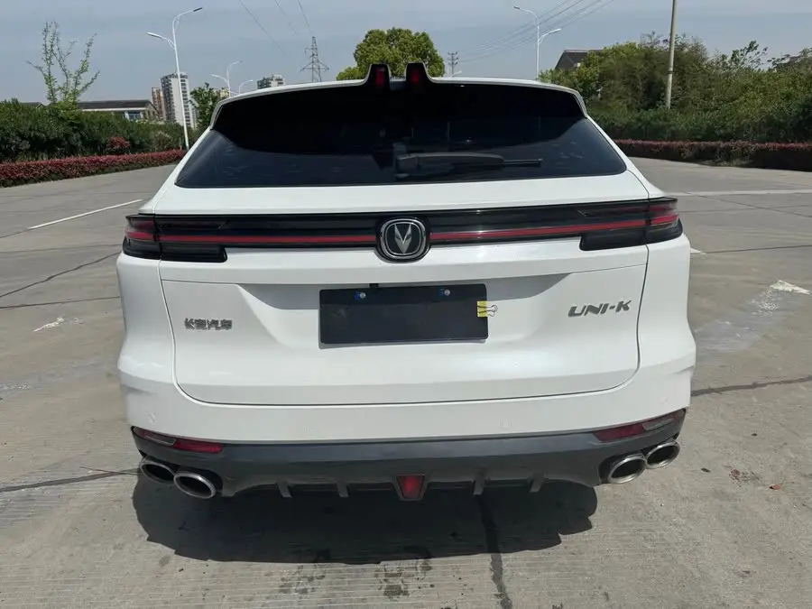 شانجان UNI-K 2021 2.0T نموذج التفوق