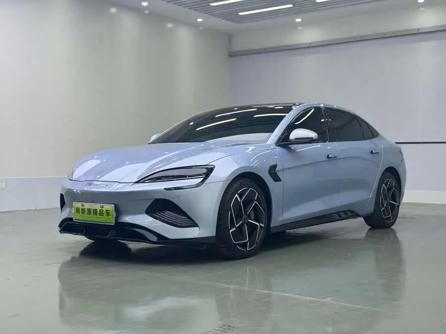 ختم 2022 طراز 700 كم نسخة الدفع الخلفي طويلة المدى